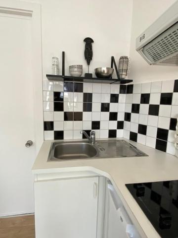 Appartements Pyrenees-Barthou Pau Exterior foto